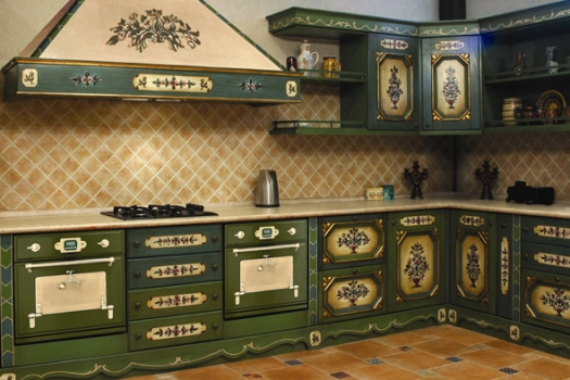 Кухонный гарнитур в стиле кантри
